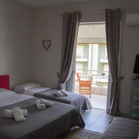 טולון Zoe Apartments מראה חיצוני תמונה