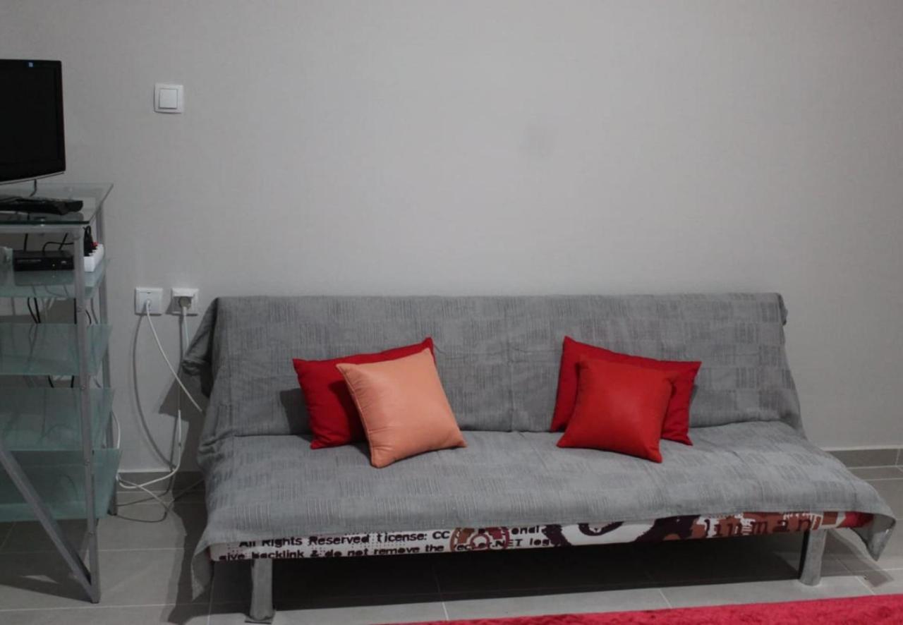 טולון Zoe Apartments מראה חיצוני תמונה